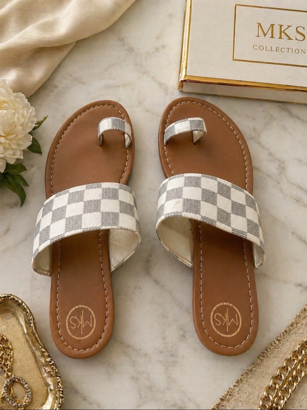 MKS Checkered Slide Sandals Tan White Size
10 NWOT